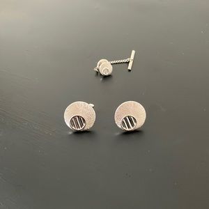 Vintage cufflinks and matching tie clip